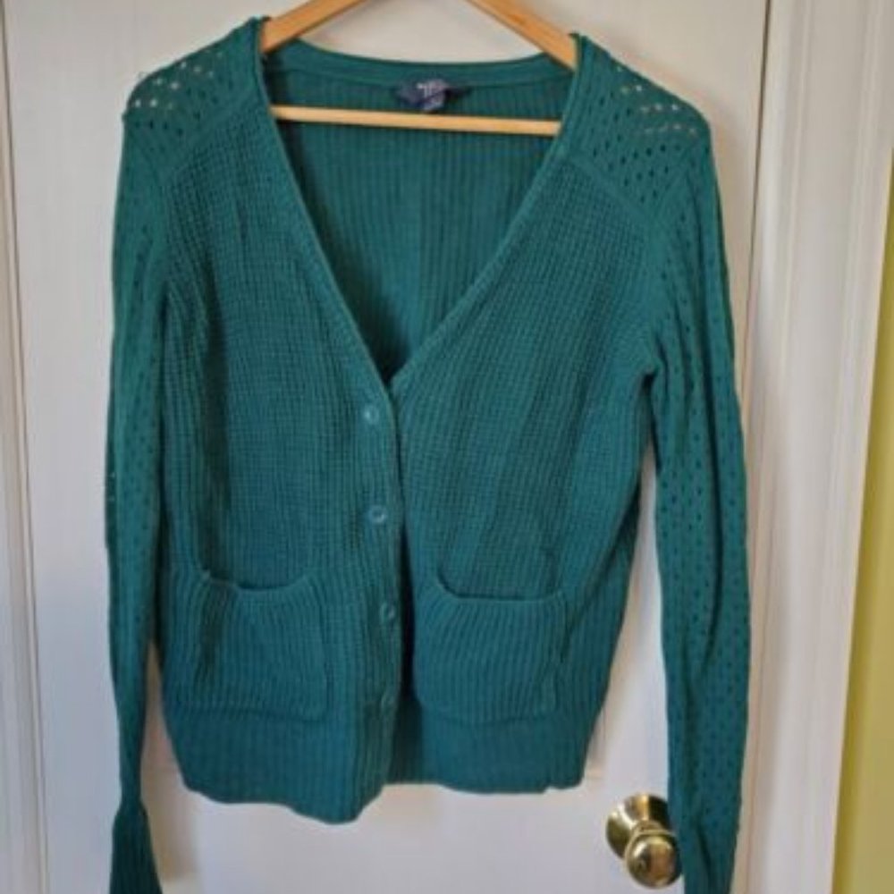 Hayes Women's Pine Green Button Down Cardigan